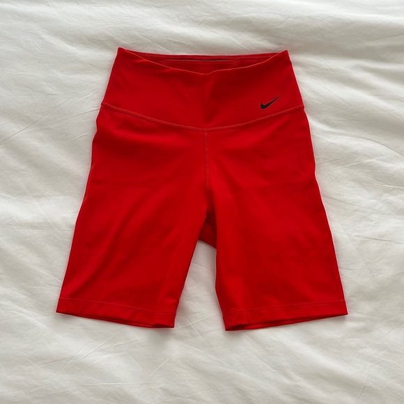 NWOT Nike Shorts - Picture 1 of 3
